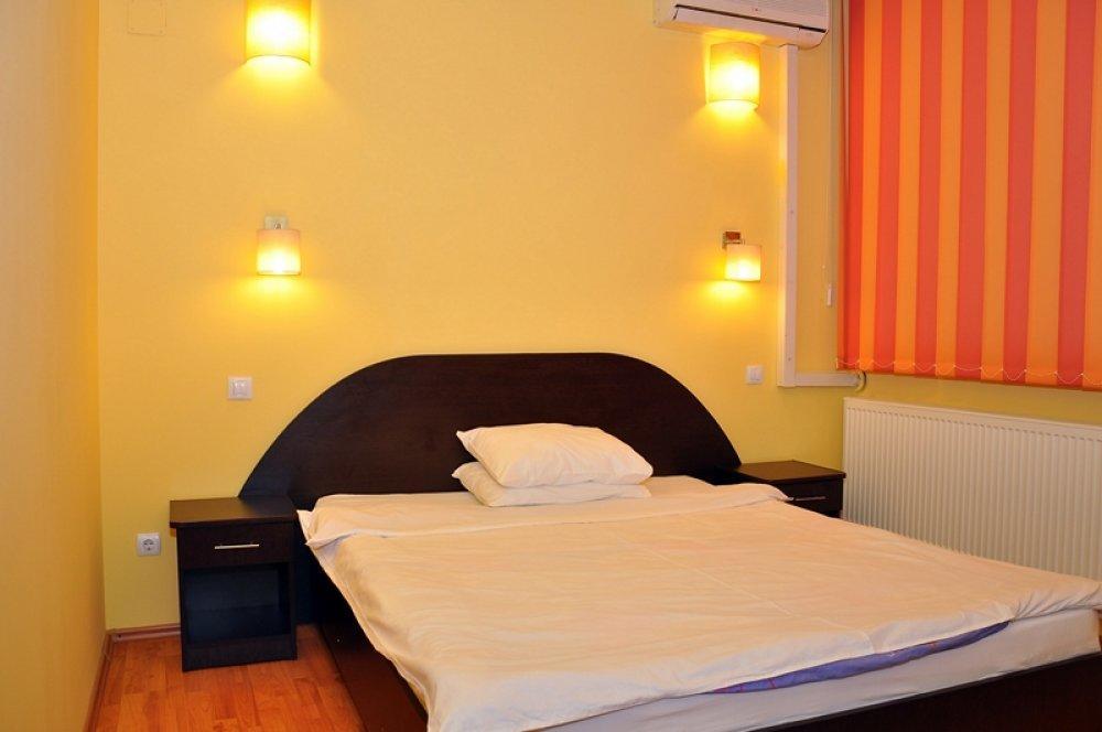 Hotel Coliseum Calafat Exteriör bild